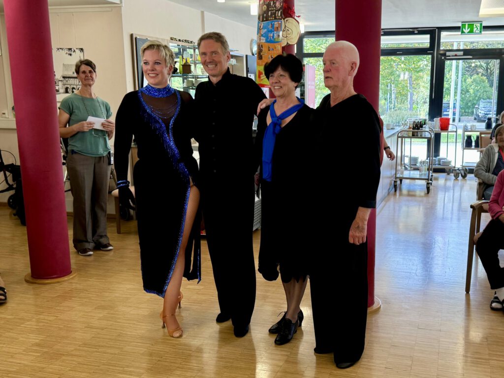 Janet und Mathias Alt mit Hildegard Pilster und Harald Stahl zu Gast im Lorscher Johaniter-Haus